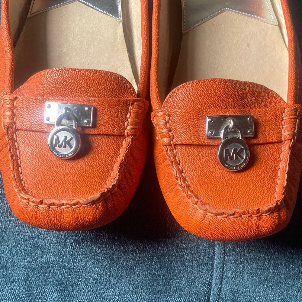 Michael Kors Orange Leather MK Logo Moccasin Loafers - Picture 8 of 9